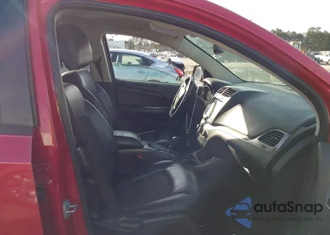 2017 Dodge Journey Crossroad Plus z USA, uszkodzony, nr VIN 3C4PDCGB6HT560387